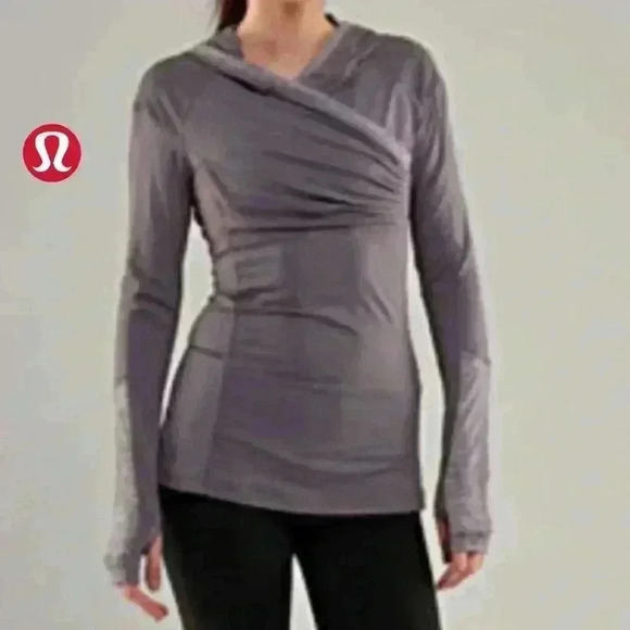 Lululemon Women's Size 8 Grey Wrap Hoodie - Picture 1 of 9